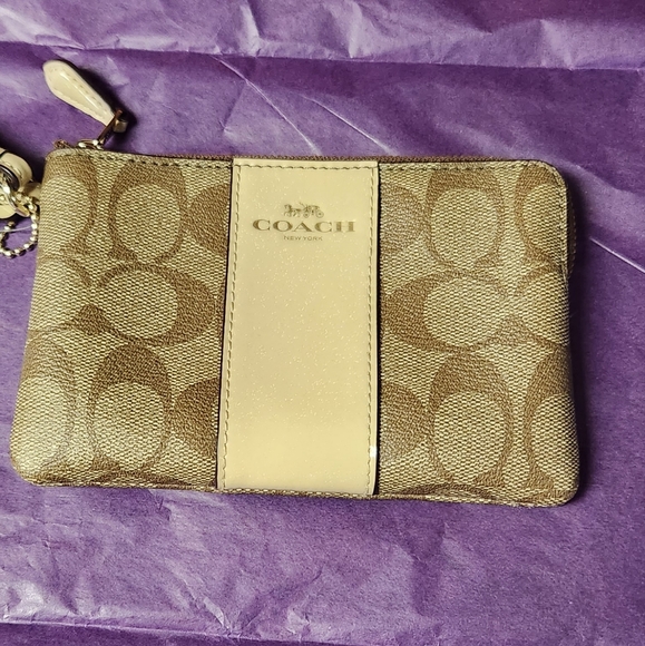 Coach Leather Wristlet - Picture 1 of 4